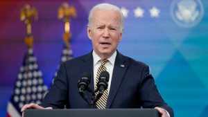 ΗΠΑ: "Δολοφόνος δικτάτορας" και "σκέτος κακοποιός" ο Πούτιν, λέει ο Μπάιντεν