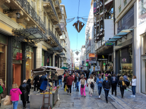 Οι πιο ακριβοί εμπορικοί δρόμοι στην Ελλάδα - Στροφή προς την αγορά αντί ενοικίασης