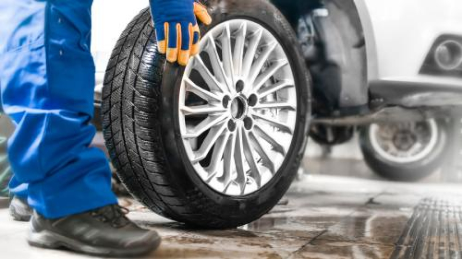 Αυτοκίνητο: Τα ελαστικά για όλες τις εποχές κερδίζουν σταθερά σε δημοτικότητα