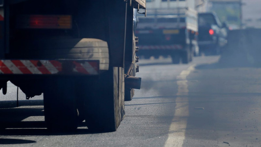 «Υπερήλικος» ο στόλος των επαγγελματικών οχημάτων στην Ελλάδα