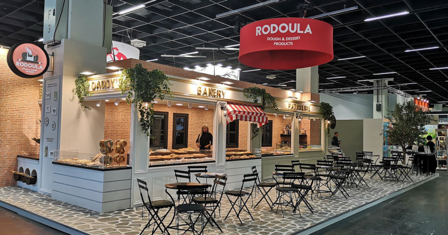 Ροδούλα: Έκλεισε τα 4 χρόνια στα έτοιμα γλυκά, εγκαινιάζοντας συνεργασία-έκπληξη με τη Mattel