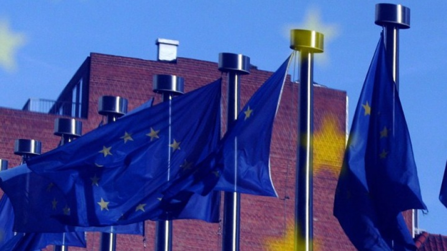 Ρήγματα στην ΕΕ για τις νέες κυρώσεις κατά της Ρωσίας - Διαφωνίες για πετρέλαιο και ναυτιλία