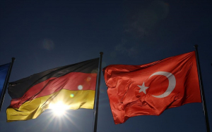 Γερμανικός Τύπος: Ο Ερντογάν ηθικός αυτουργός της επίθεσης στον Τούρκο δημοσιογράφο στο Βερολίνο