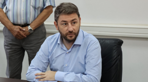 Ανδρουλάκης: Ανακοινώστε άμεσα γιατί με παρακολουθούσαν