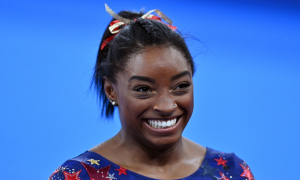 Ολυμπιακοί Αγώνες: Εκτός τελικού λόγω τραυματισμού η Σιμόνε Μπάιλς