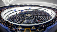 Ευρωκοινοβούλιο: Άρση ασυλίας για Ταραμπέλα και Κοτσολίνο