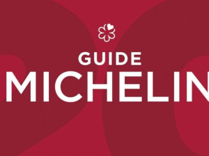 Οδηγός MICHELIN 2027: Όλες οι νέες βραβεύσεις και τα αστέρια MICHELIN σε Αθήνα, Θεσσαλονίκη και Σαντορίνη