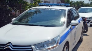 Δεκάδες αστυνομικοί εμπλέκονται στο κύκλωμα παράνομων ελληνοποιήσεων