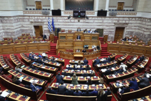 Πρόταση δυσπιστίας: Έτοιμο το κείμενο από τον Ν. Ανδρουλάκη- Στις 15:00 η κατάθεσή του