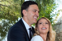 Κικίλιας - Μπαλατσινού: Τι ζήτησαν μέσω ανακοίνωσης για τη βάφτιση του γιου τους