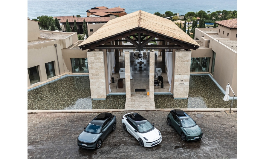 Η Zeekr συστείνεται στην ελληνική αγορά με την επόμενη γενιά ηλεκτροκίνησης