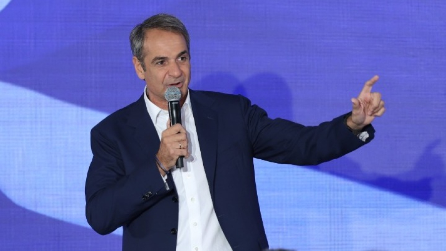 Μητσοτάκης στην εκδήλωση για τα 52α γενέθλια της ΝΔ: Σε ταραγμένα νερά κρατάμε γερά το σκάφος της πατρίδας