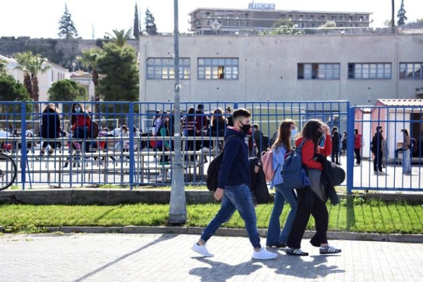 ΕΟΔΥ: Mέτρα προστασίας στα σχολεία για κορoνοϊό και γρίπη