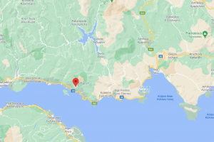 Φωκίδα: Εντολή εκκένωσης των περιοχών Πάνορμος, Όρμος Λεμονιάς και Άγιοι Πάντες