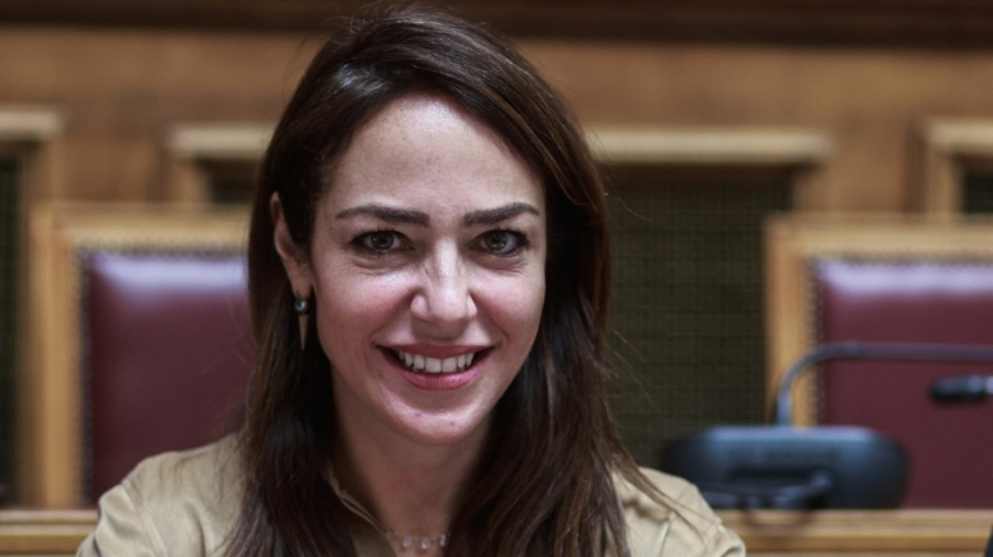 Δ. Μιχαηλίδου: Ασφαλιστική ικανότητα σε όλους όσοι χρωστούν έως 100 ευρώ