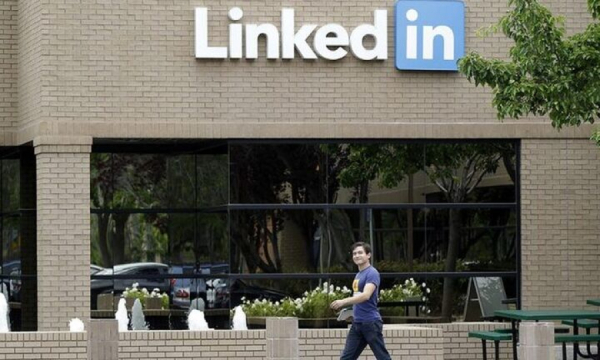 Αυστρία: ΜΚΟ καταγγέλει την LinkedIn για αισχροκέρδια