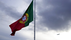 Πορτογαλία: Αποζημίωση μισού εκατ. ευρώ έλαβε από την αεροπορική TAP η υφ. Οικονομικών