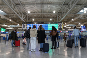 ΥΠΑ: Σχεδόν 60 εκατ. επιβάτες στα ελληνικά αεροδρόμια το εννεάμηνο