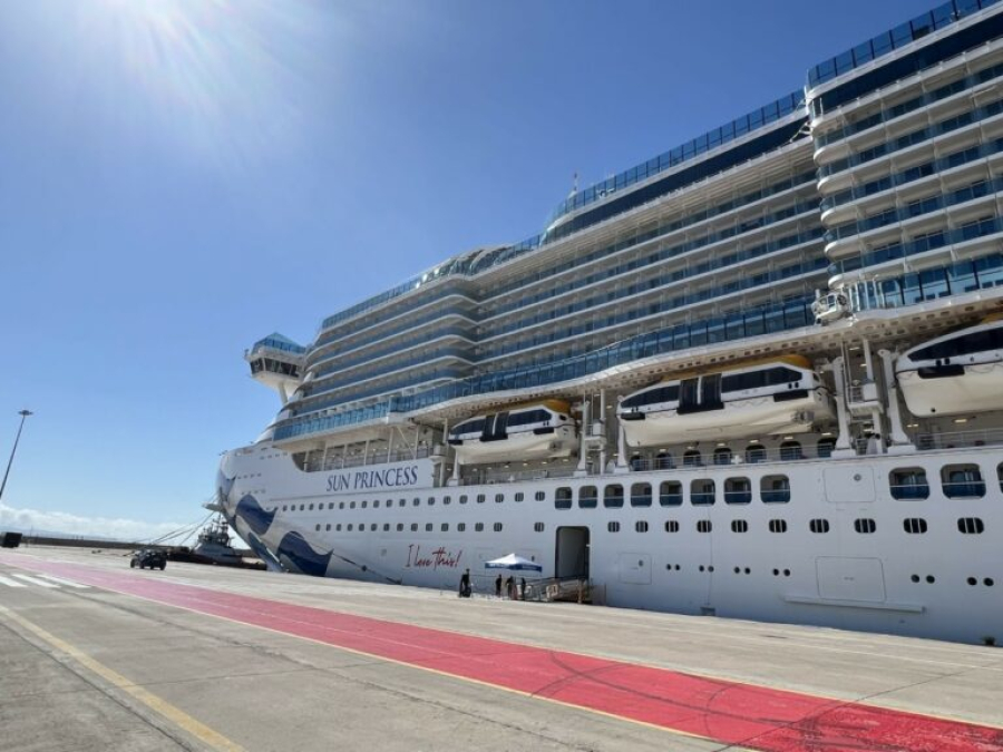 Στο λιμάνι του Πειραιά κατέπλευσε το νέο κρουαζιερόπλοιο Sun Princess- Αύξηση των επιβατών κρουαζιέρας στον ΟΛΠ ΑΕ κατά 68,6% το 2023