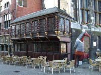 Ανοίγει η εστίαση στη Βόρεια Γερμανία