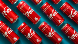 Η ΕΕ απέσυρε αντιμονοπωλιακή έρευνα κατά της Coca - Cola