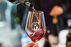 Επανέρχεται με ασφάλεια το Peloponnese Wine Festival στην Αθήνα