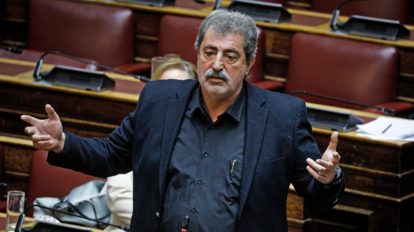 Άρση της ασυλίας του Π. Πολάκη μετά την μήνυση του Κ. Μαραβέγια