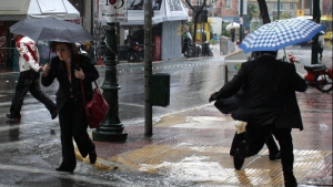 Έρχεται η κακοκαιρία "Μπιάνκα" με βροχές και πυκνές χιονοπτώσεις