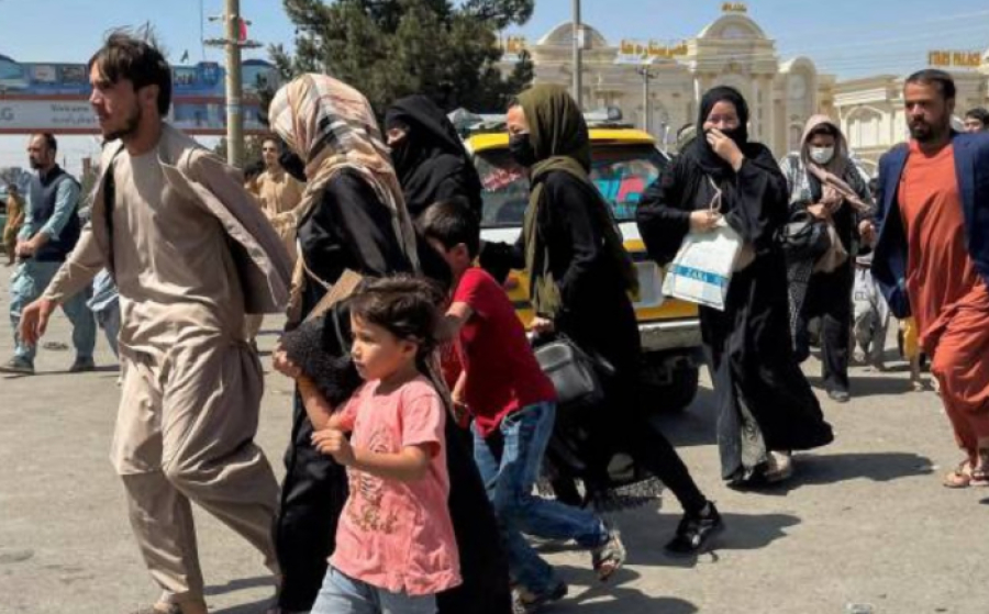 Τεχεράνη: Επαναπατρίζονται εκατόν είκοσι Ιρανοί, που απελάθηκαν από τις ΗΠΑ