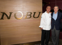 Νobu Hotel: Πρεμιέρα με αέρα Χόλυγουντ την άνοιξη στη Σαντορίνη