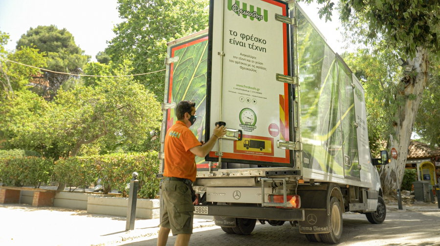 Φρεσκούλης: Προσέφερε 16 «αγκαλιές» με φρούτα και λαχανικά σε κοινωφελείς φορείς