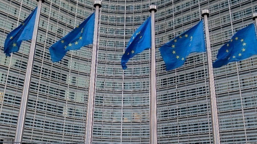 Φόβοι για κρίση χρέους στη Γαλλία με επιπτώσεις στην Ευρωζώνη – Τα σενάρια ύφεσης και ο κίνδυνος για την Ιταλία
