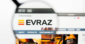 Το Λονδίνο επιβάλλει κυρώσεις στη ρωσική χαλυβουργία Evraz