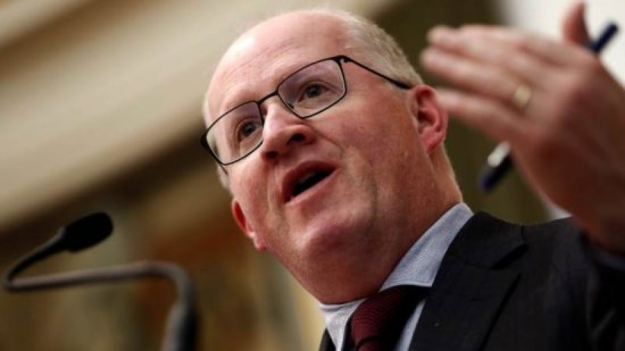 Φιλίπ Λέιν (ΕΚΤ): Αντίθετος με το ενδεχόμενο μεγάλης αύξησης επιτοκίων