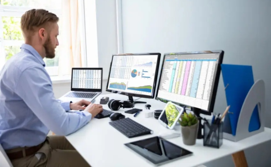 Randstad: Έρευνα HR Trends για τη Βόρεια Ελλάδα - Οι τάσεις που διαμορφώνουν το εργασιακό περιβάλλον