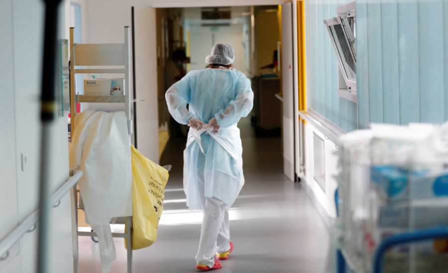 Κορονοϊός: Νύχτα τρόμου με 233 εισαγωγές στα νοσοκομεία στην Αττική