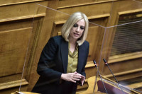 Γεννηματά: Η τακτική του κ. Μητσοτάκη και της κυβέρνησης έχει χωρίσει την κοινωνία σε δυο στρατόπεδα