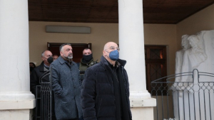 Ουκρανία - Δένδιας: Θα γίνουμε μέρος του λαμπρού μέλλοντος της Οδησσού