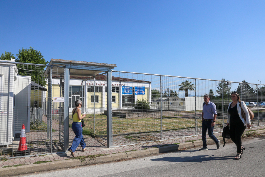 Δίκη για τα Τέμπη: Επιφυλάχθηκε το δικαστήριο για το αίτημα αναβάθμισης των κατηγοριών