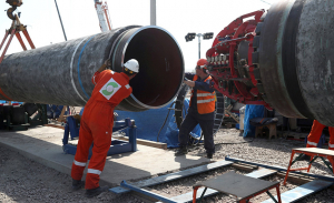 ΕΕ - Ντομπρόβσκις: «Παγώνει» ο αγωγός Nord Stream 2