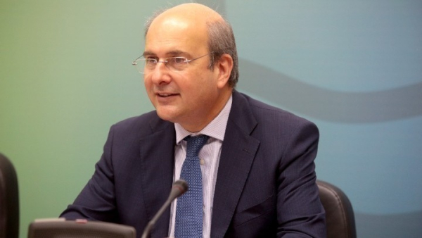 Κωστής Χατζηδάκης: Παράθυρο για «ένα ακόμα πακέτο στήριξης» το 2026