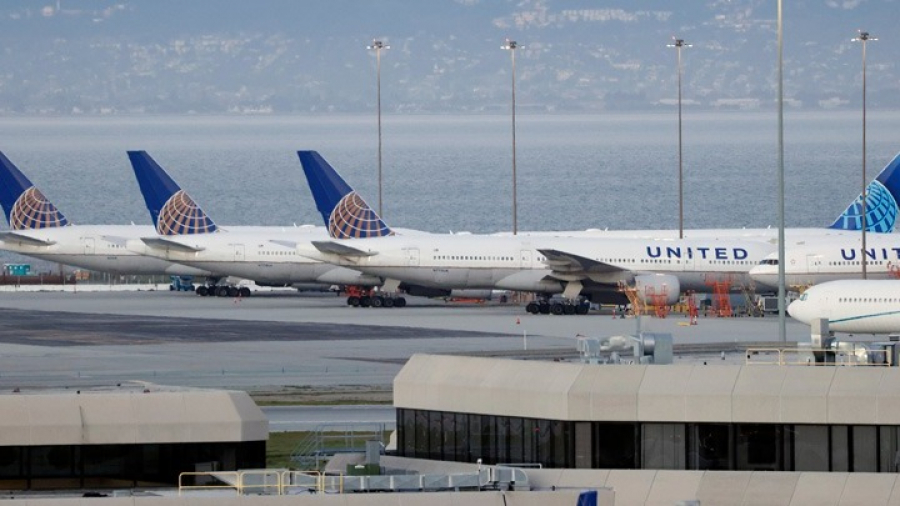United και Delta ακυρώνουν πτήσεις - Ξέμειναν από προσωπικό λόγω κορονοϊού