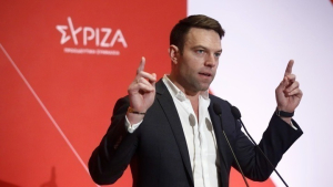 Τα αστακοκάραβα του Κασσελάκη - Μαρινάκης: Αμείλικτα τα ερωτήματα ζητούν απαντήσεις