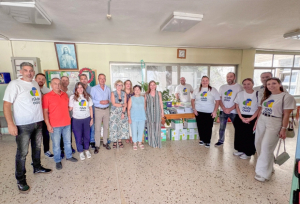 Πλαίσιο: Παράδοση τεχνολογικού εξοπλισμού και γραφικής ύλης σε 22 σχολεία του Δήμου Ιωαννίνων