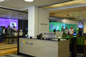 Microsoft: Ανοίγει ξανά τα γραφεία της σε Ουάσινγκτον και Καλιφόρνια