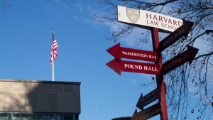 ΗΠΑ: Το Χάρβαρντ προσφεύγει στη Δικαιοσύνη εναντίον της κυβέρνησης Τραμπ