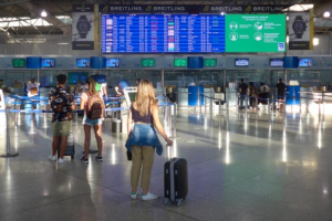 Τουρισμός: 10,8% αυξήθηκε στο 5μηνο η επιβατική κίνηση στα αεροδρόμια, σε σχέση με το 2019