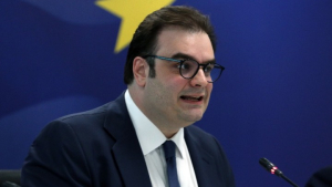 Συνάντηση Πιερρακάκη με τον Επίτροπο Ενέργειας και Στέγασης της ΕΕ-τι συζήτησαν