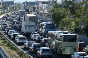 Υπ. Μεταφορών: Οριστική λύση στο ζήτημα των πινακίδων κυκλοφορίας - Τέλος στις χρονοβόρες διαδικασίες