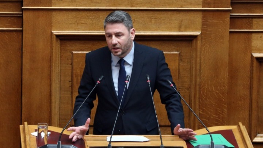 Βουλή - Νίκος Ανδρουλάκης: Είστε μια κυβέρνηση σε αποδρομή